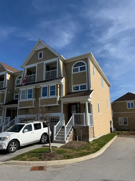 2 Cranberry Quay, Collingwood, ON L9Y 5C2