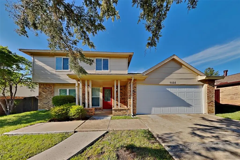 7105 Greenspring Drive, Arlington, TX 76016