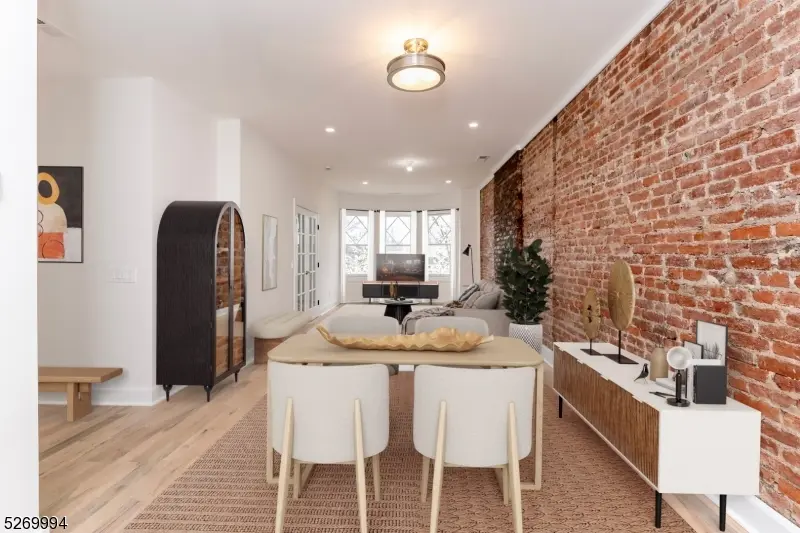 15-17 North Ave #2A, Cranford Twp., NJ 07016