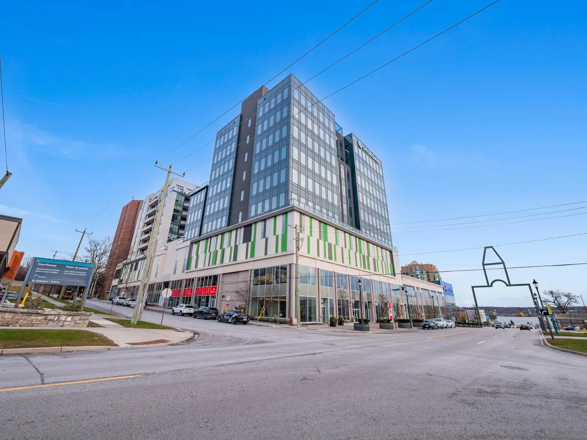 111 Worsley ST #709, Barrie, ON L4M 0J5