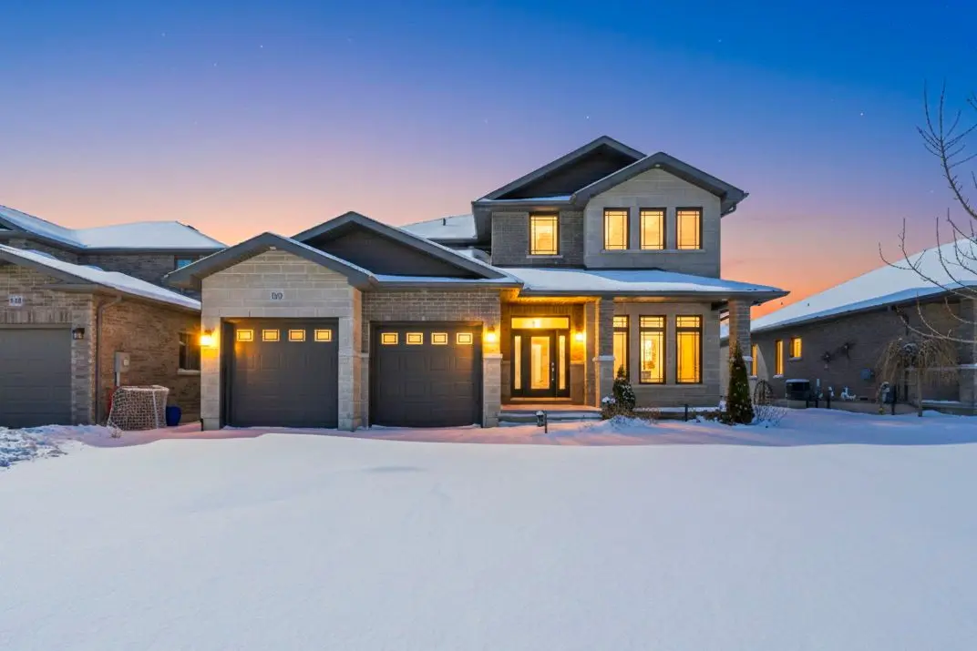 158 Cherrywood Pkwy, Greater Napanee, ON K7R 0E2