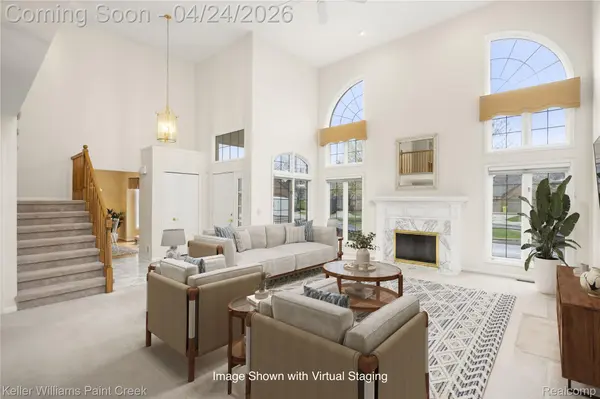 54710 Bellingham DR, Shelby Charter Township, MI 48316