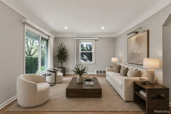 3323 Ellwood AVE, Royal Oak, MI 48073