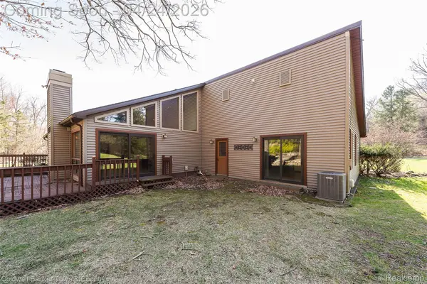 5415 Prairie VW, Genoa Township, MI 48116