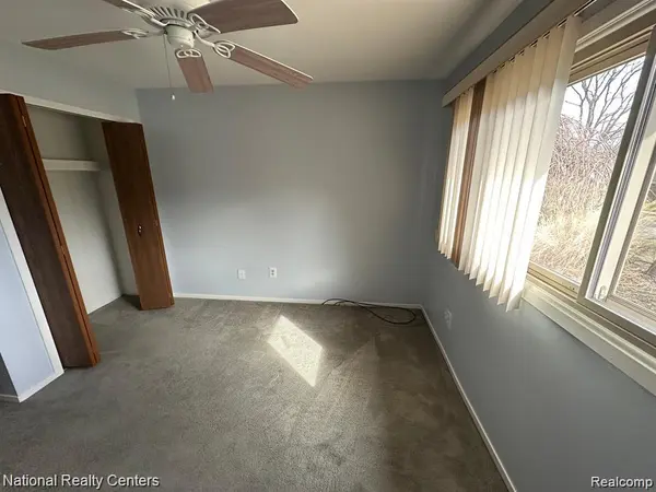 33309 Mill Race CIR, Westland, MI 48185