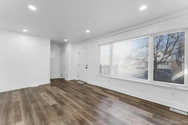 14029 Sussex ST, Detroit, MI 48227