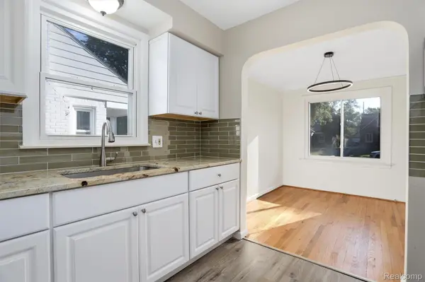 20141 Appoline ST, Detroit, MI 48235