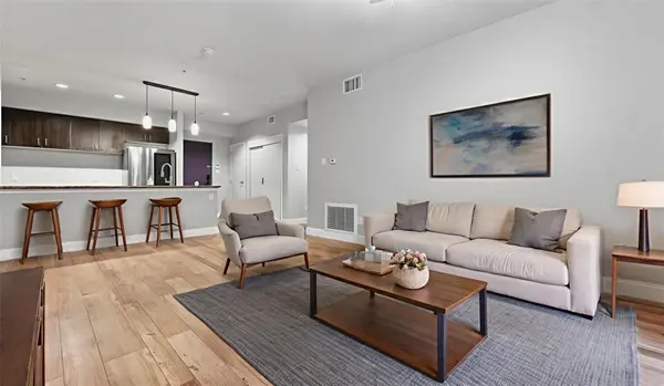 1100 W Trinity Mills Road #1014, Carrollton, TX 75006