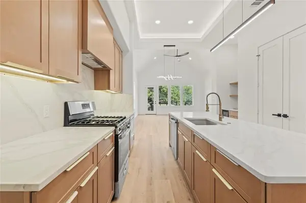 850 W Canty Street, Dallas, TX 75208