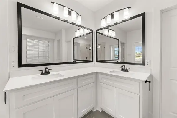 12814 Meadow Glen, Rowlett, TX 75089