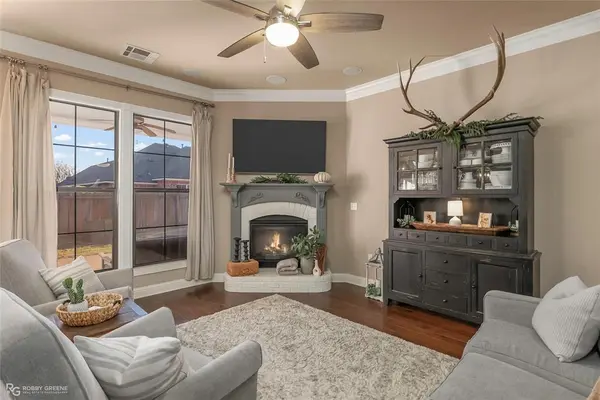 537 Chinquipin Drive, Bossier City, LA 71111