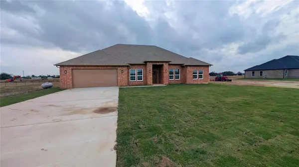 205 Private Road #5440, Point, TX 75472