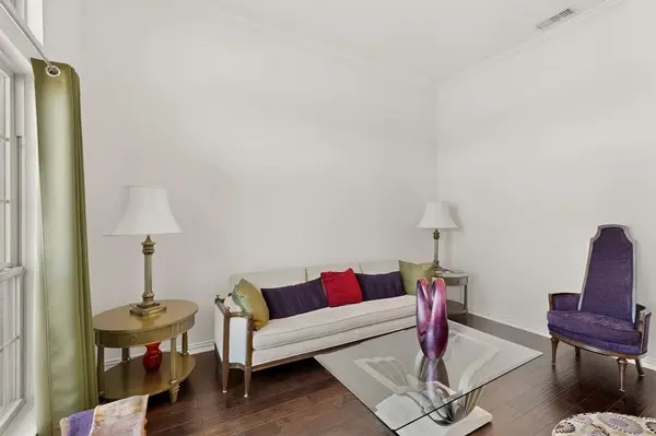 824 State Street, Desoto, TX 75115