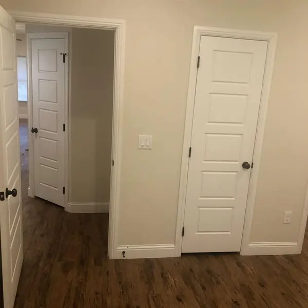 921 W Day Street, Denison, TX 75020