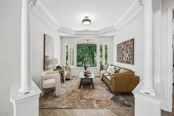 10984 Stagecoach Pass, Pilot Point, TX 76258