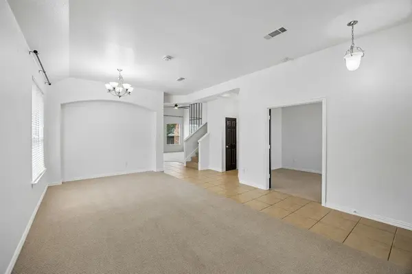 1420 Meadowlakes Drive, Azle, TX 76020