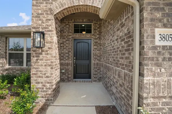 3805 Arrowchop Drive, Caddo Mills, TX 75135