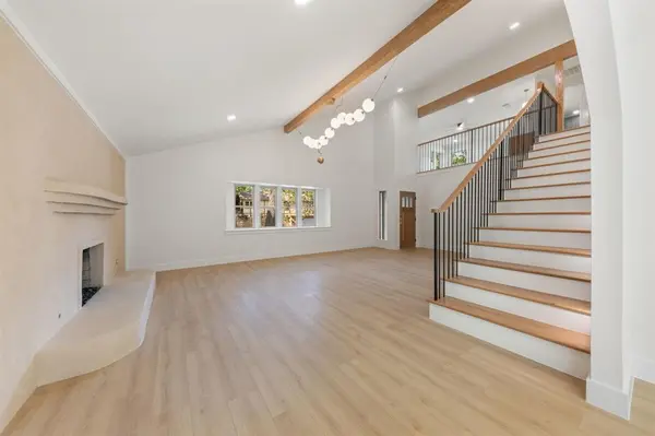 1425 Tiffany Forest Lane, Grapevine, TX 76051