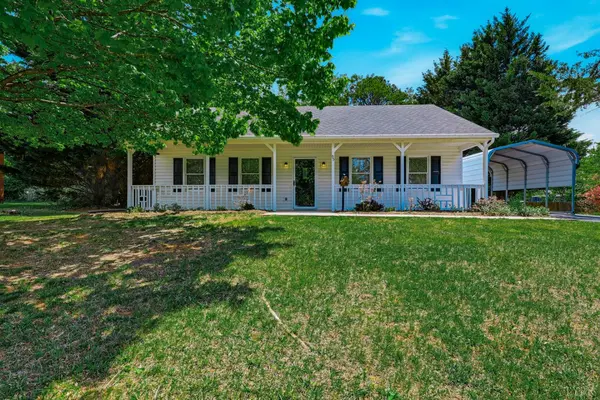 95 Farmington RD, Lynchburg, VA 24502