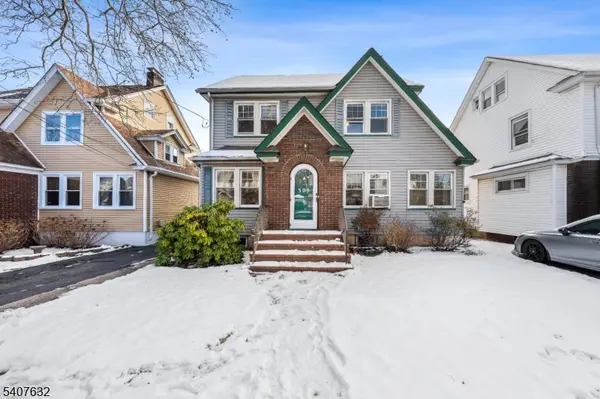 305 Hillside Rd, Elizabeth City, NJ 07208