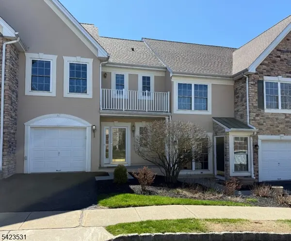 67 Magnolia Way, North Haledon Boro, NJ 07508
