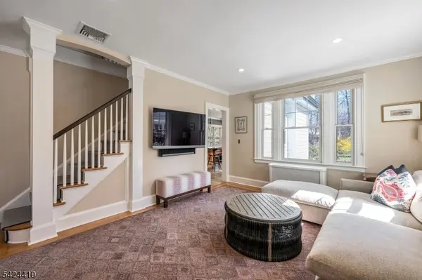 20 Georgian Rd, Morristown Town, NJ 07960