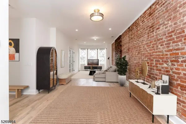 15-17 North Ave #2A, Cranford Twp., NJ 07016