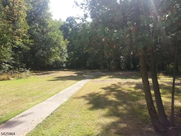 451 River Rd, East Hanover Twp., NJ 07936