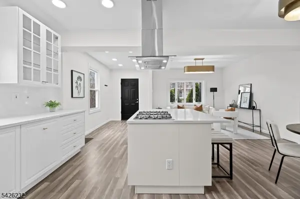 255 S 6Th Ave, Highland Park Boro, NJ 08904