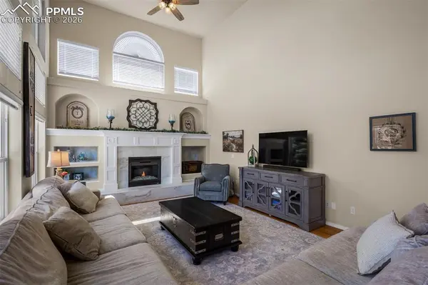 5521 Calamity Jane LN, Colorado Springs, CO 80923