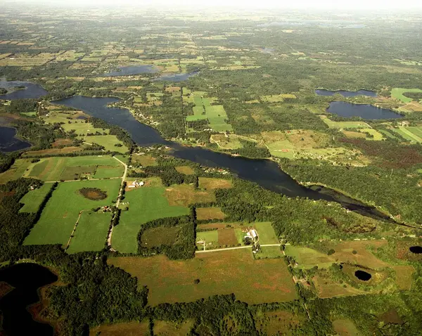 6812 Lake DR, Hope Twp, MI 49058