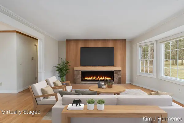 7544 Thornapple River DR SE, Caledonia Twp, MI 49316