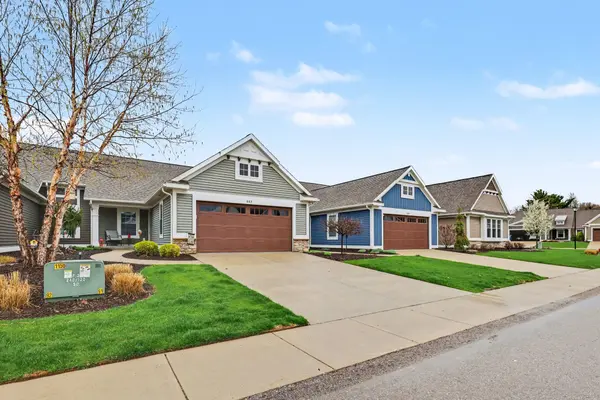 867 Harper Woods DR SW #32, Byron Twp, MI 49315