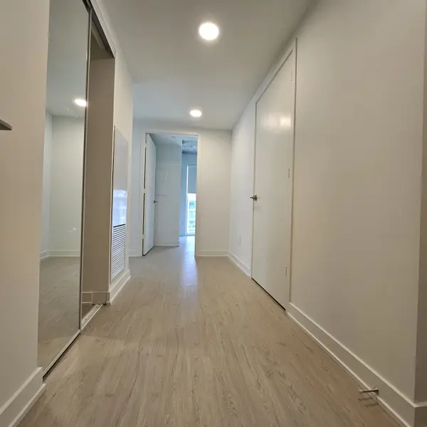 65 Mutual ST #804, Toronto C08, ON M5B 0E5