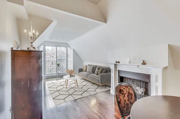 539 Jarvis ST #M11, Toronto C08, ON M4Y 2H7