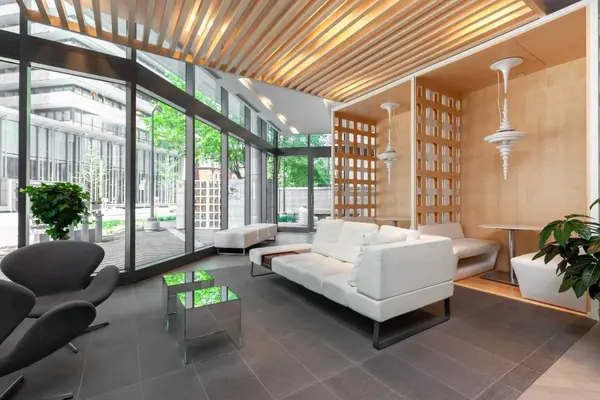 45 Charles ST E #3312, Toronto C08, ON M4Y 0B8