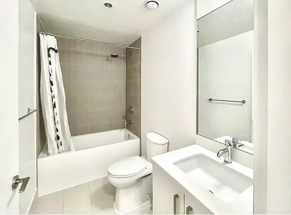 120 Bayview AVE #N507, Toronto C01, ON M5A 0G4