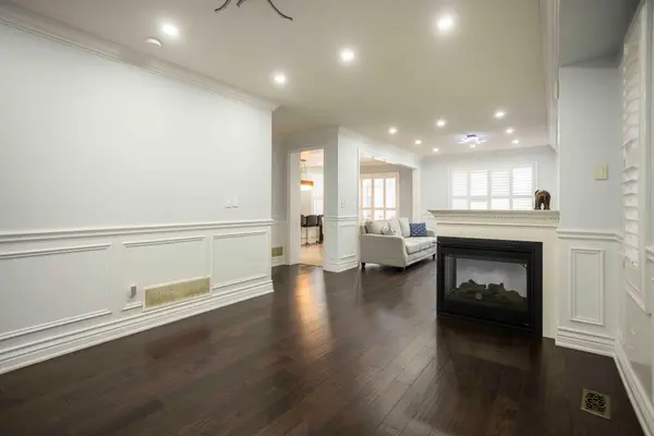 74 Stannardville DR, Ajax, ON L1T 0M4