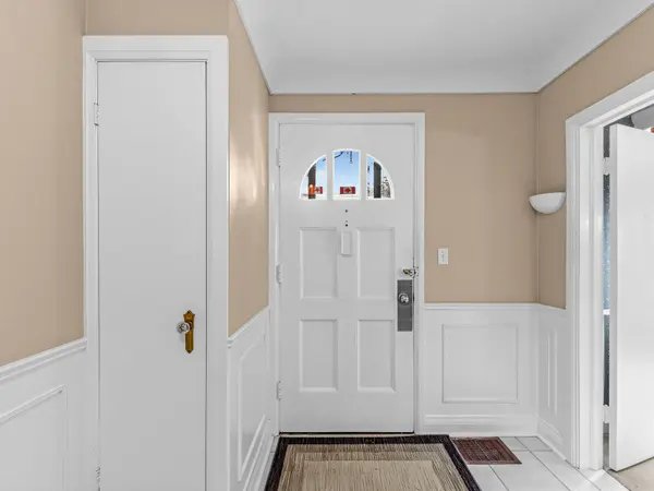 1421 Military TRL, Toronto E10, ON M1C 1A7