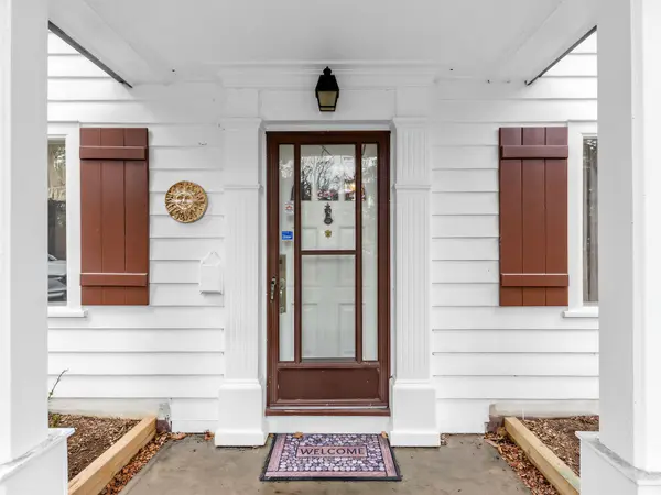 1421 Military TRL, Toronto E10, ON M1C 1A7