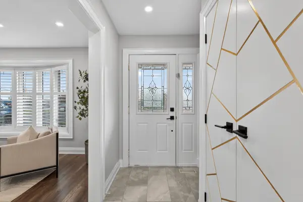 629 Grandview ST S, Oshawa, ON L1H 7T5