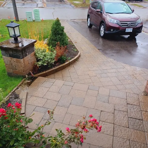 735 Swan PL, Pickering, ON L1X 2V7