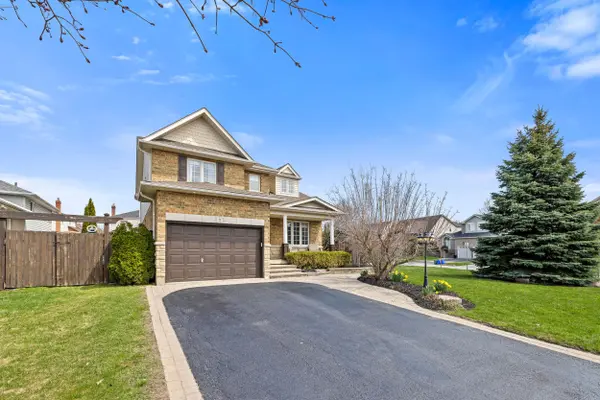9 Clayton CRES, Clarington, ON L1C 4P2