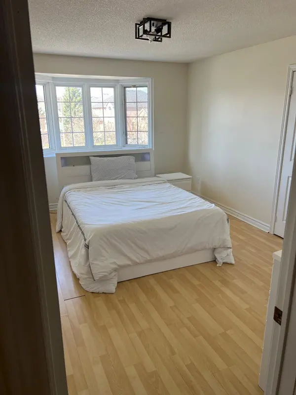 25 Ennis CT, Richmond Hill, ON L4S 1B3