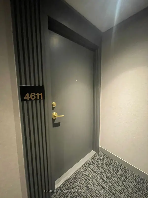 898 Portage Pkwy #4611, Vaughan, ON L4K 0J6