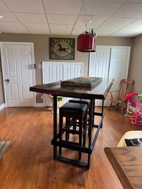 72 Douglas ST, Georgina, ON L0E 2R0