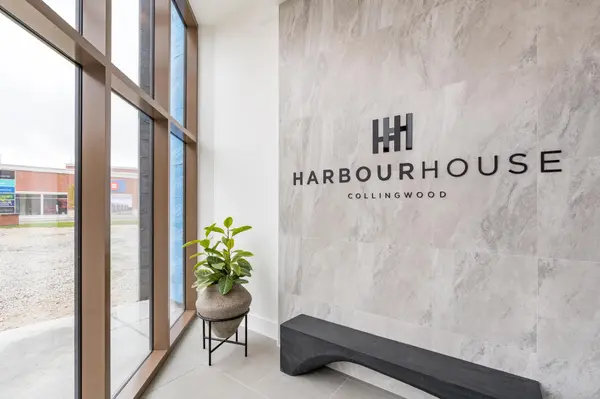 31 Huron ST #412, Collingwood, ON L9Y 1C3