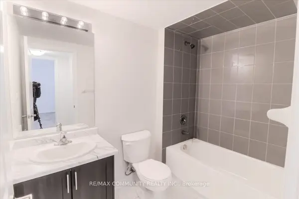 44 Bannister RD #Basement, Barrie, ON L9S 2Z8