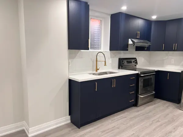 12 Merrimac DR #BSMT, Brampton, ON L6Y 6K3