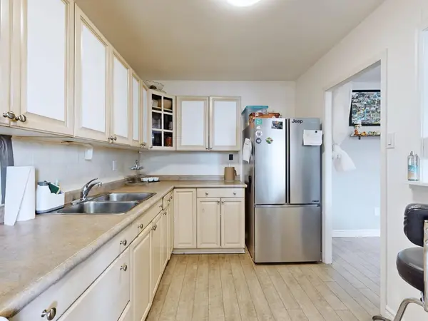 1660 Bloor ST #310, Mississauga, ON L4X 1R9